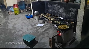 গাজীপুরে তিতাসের লাইনে লিকেজ, ভোগান্তি