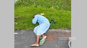 নীলফামারীতে শিক্ষককে গলা কেটে হত্যার চেষ্টা