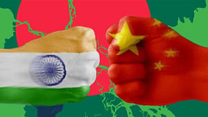 প্রধানমন্ত্রীর চীন সফরের আগে এবং ভারত সফরের পরের দৃশ্যপট