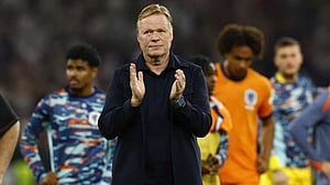প্রিমিয়ার লিগে ডাচ ফুটবলারদের রেকর্ড সংখ্যায় খুশি কুমান