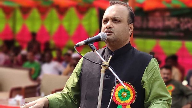 প্রয়াত মন্ত্রী নাসিমের স্ত্রী-সন্তানের ব্যাংক হিসাব অবরুদ্ধ
