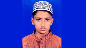 নওগাঁয় মাদ্রাসা থেকে নিখোঁজ শিশুর সন্ধান মেলেনি ৮ দিনেও
