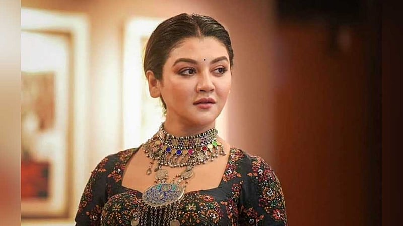 চাঁদের কলঙ্ক কি পরিষ্কার হয়? প্রশ্ন জয়ার