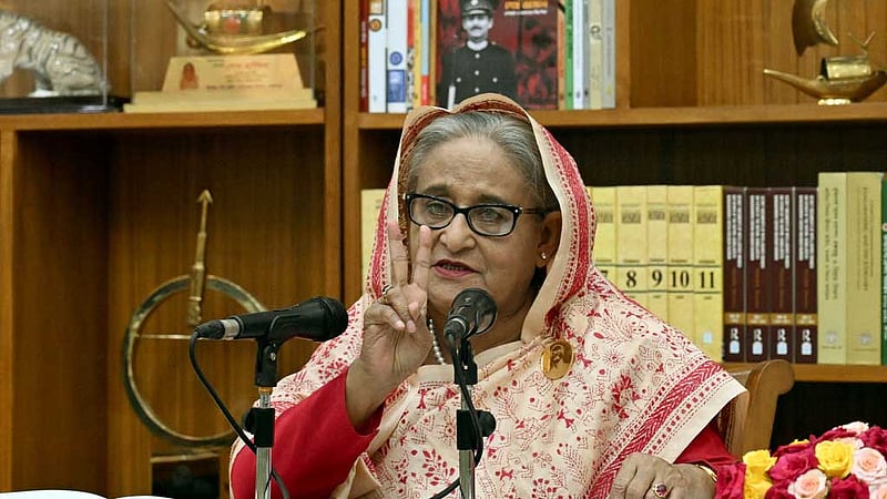 ‘কোটার সমাধান আদালতে’, অশান্তি হলে আইন চলবে ‘নিজের গতিতে’: প্রধানমন্ত্রী