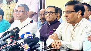 কোটাহীন ৫ বছরে প্রভাব কী? কাদের জানালেন পিছিয়েছে নারীরা