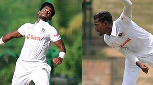 রেজাউর-রিপনের দুর্দান্ত বোলিংয়ের পর ব্যাট হাতে জয়ের লড়াই