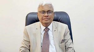 শেখ হাসিনাকে নিয়ে হুমকি, এএজি মুনীরের জিডি
