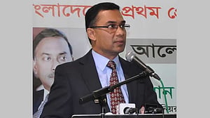 তারেকের বিরুদ্ধে ইতিহাস বিকৃতির মামলা পুনঃতদন্তে আবেদন