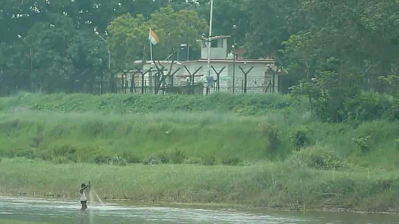 ঠাকুরগাঁও সীমান্তে বিএসএফের গুলিতে বাংলাদেশি যুবক নিহত