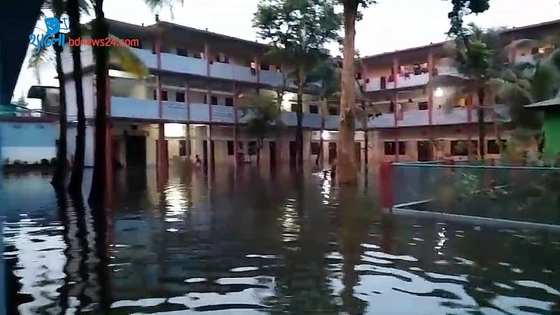 বন্যা: কুড়িগ্রামে ৪১৩ শিক্ষাপ্রতিষ্ঠানে পাঠদান বন্ধ