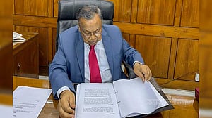 ‘অকারণে’ বড় বাজেট দিতে চান না অর্থমন্ত্রী