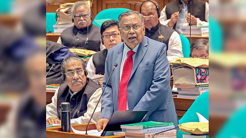 চাপের বাজেটে ব্যয় বাড়ল ১২%