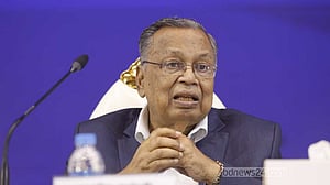 সংকোচন নীতি ‘চলবে’, বছর শেষে মূল্যস্ফীতি কমার আশায় অর্থমন্ত্রী