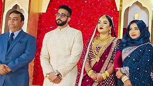 বেনজীরের মত স্ত্রী-কন্যাদেরও সময় দিল দুদক