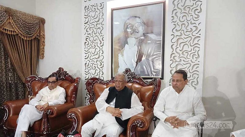 যেটুকু গোলমাল আছে তা নিরসনে শিগগিরই ১৪ দলের বৈঠক: আমু