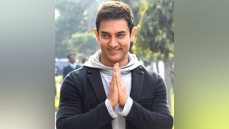 বাড়িতে ২০০ অতিথিকে কেন ডাকছেন আমির?