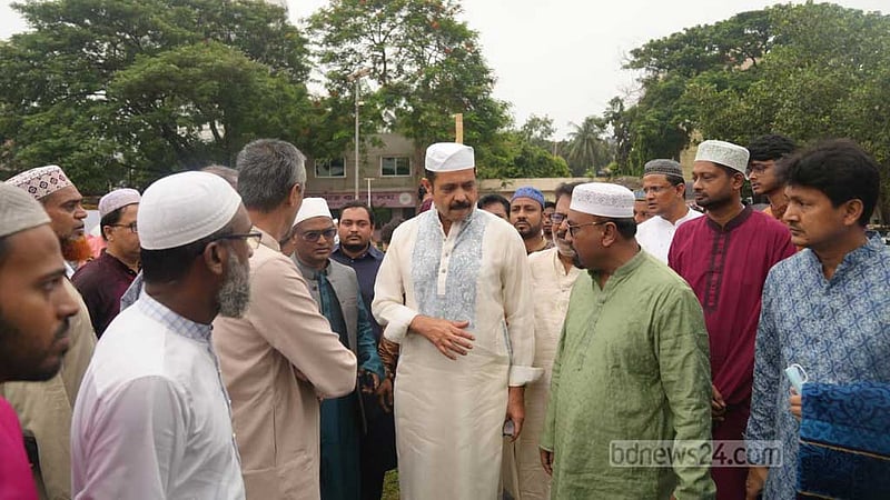 দ্রুত সময়ে বর্জ্য অপসারণে সহযোগিতা করুন: মেয়র আতিক