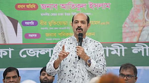 তেজগাঁওয়ে জমি পেয়েছি, ট্রাক স্ট্যান্ড শিগগিরই: মেয়র আতিক