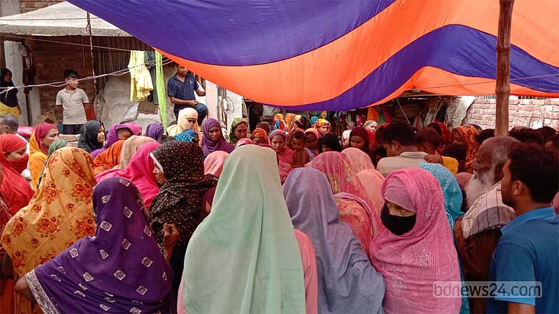 যশোরে মধ্যরাতে শিশুকে সাপের কামড়, সকালে হাসপাতালে মৃত্যু