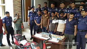 বগুড়ায় আইএফআইসি ব্যাংকে চুরি: ঢাকা থেকে গ্রেপ্তার ৪, টাকা উদ্ধার