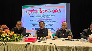নতুন অর্থবছরে চট্টগ্রাম সিটির ১ হাজার ৯৮১ কোটি টাকার বাজেট