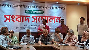 চট্টগ্রামে এক মুক্তিযোদ্ধার বিরুদ্ধে বিস্তর অভিযোগ অন্যদের
