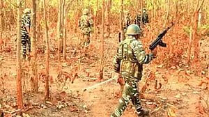 ভারতের ছত্তিশগড়ে গোলাগুলিতে ৮ মাওবাদী ও ১ সেনা নিহত