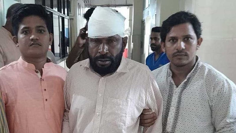 বাজেটকে স্বাগত জানানোর কর্মসূচি ঘিরে সংঘর্ষ, আহত ১০