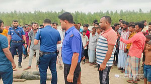 কক্সবাজারে সমুদ্রে নেমে নিখোঁজের ২৯ ঘণ্টা পর ভেসে এল লাশ