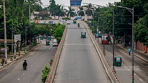 ঈদের ছুটি শেষ, এখনও ফাঁকা ঢাকা