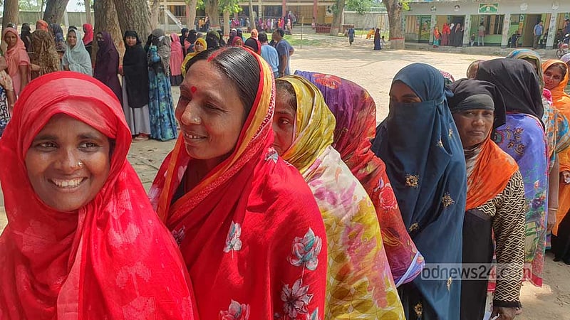 চতুর্থ ধাপে উপজেলা চেয়ারম্যান হলেন যারা