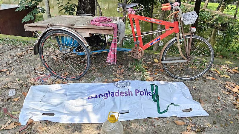 পরিত্যক্ত ভবনে নারীর গলাকাটা লাশ