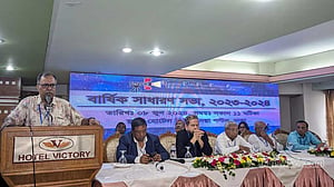 ১০০ বছর পূর্তি হলে ব্যবসা বন্ধ করে দেব: লায়ন সিনেমা হলের মালিক