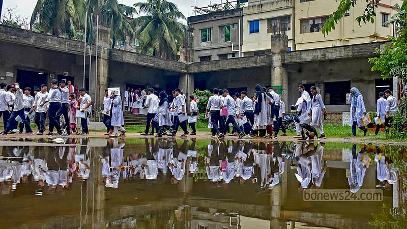 এইচএসসি কেন্দ্রের ২০০ গজের মধ্যে জনসাধারণের প্রবেশ নিষেধ