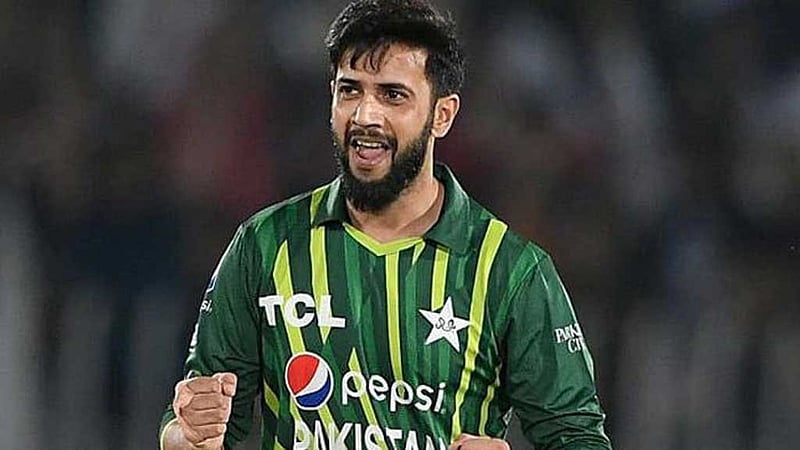বিশ্বকাপে পাকিস্তানের প্রথম ম্যাচে নেই ইমাদ