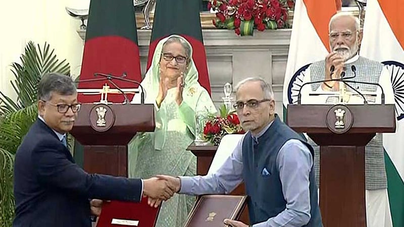 ভারতের সঙ্গে সমঝোতা ‘সার্বভৌমত্ববিরোধী’: গণতন্ত্র মঞ্চের বিক্ষোভের ডাক