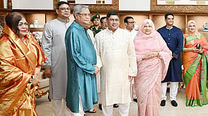 পিছিয়ে পড়া মানুষের পাশে দাঁড়ানোর আহ্বান রাষ্ট্রপতির