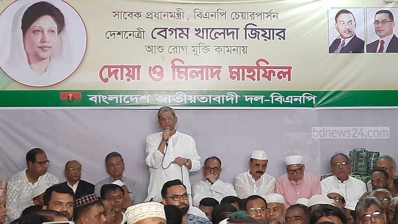 ‘প্রতিহিংসায়’ বিদেশে যেতে দেওয়া হচ্ছে না খালেদাকে, দাবি ফখরুলের
