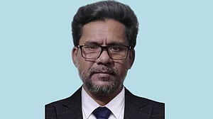 চলে গেলেন ‘আজ রবিবার’ নাটকের নির্মাতা মনির হোসেন জীবন