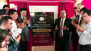 আইনজীবীদের লড়াই শুধু আদালতের মধ্যে রাখলেই চলবে না: প্রধান বিচারপতি