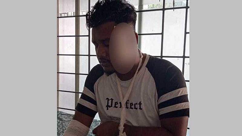 নারায়ণগঞ্জে মেয়র প্রার্থীর সমর্থকদের ওপর হামলা, আহত ৩