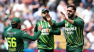‘পাকিস্তানের কয়েকজন ক্রিকেটার দলের জন্য ক্যান্সারের মতো’