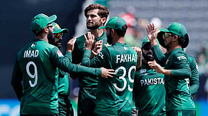 টি-টোয়েন্টিতে পাকিস্তানের ভবিষ্যৎ নিয়ে প্রশ্ন তুললেন শেবাগ