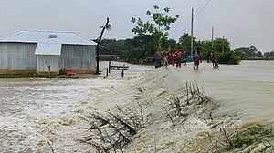 ঘূর্ণিঝড় রেমাল: ২০ জেলায় ৬,৮৮০ কোটি টাকার ক্ষতি