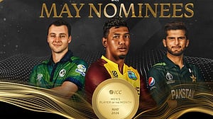ফের সেরার লড়াইয়ে আফ্রিদি, সঙ্গী মোটি ও টাকার