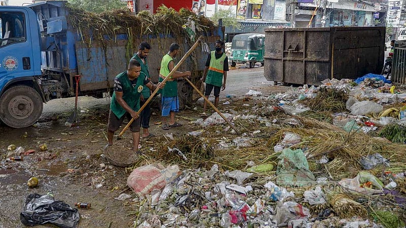 কোরবানির পশুর বর্জ্য: ৬ ঘণ্টাতেই স্বস্তির খবর দিল ঢাকা উত্তর সিটি