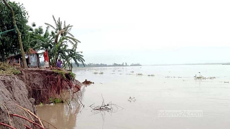 রংপুরে তিস্তার পানি বিপৎসীমার ওপরে, বাড়ছে ভাঙন, শঙ্কা বন্যার