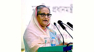শেখ হাসিনার বিরুদ্ধে এবার ‘অপহরণ-নির্যাতনের’ মামলা