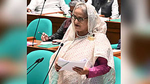 যারাই দুর্নীতি করবে, আমরা ধরব: প্রধানমন্ত্রী