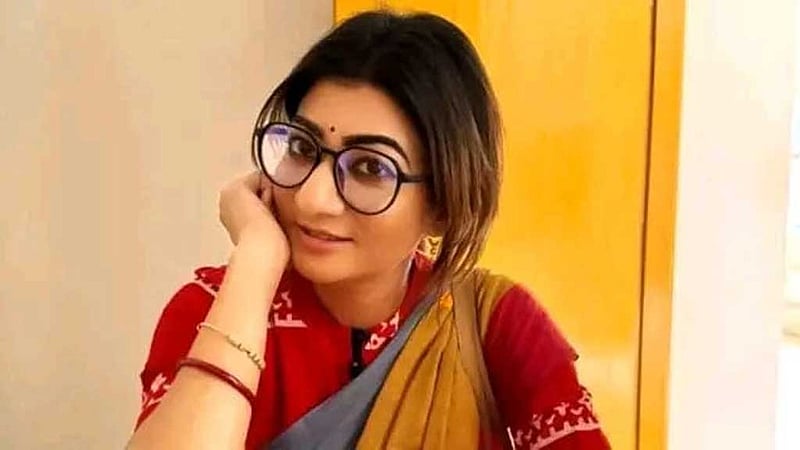 নকলার গ্রামে চিরনিদ্রায় অভিনেত্রী সীমানা